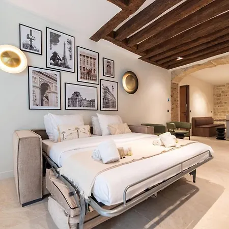 아파트 Luxury And Elegance Place Des Vosges